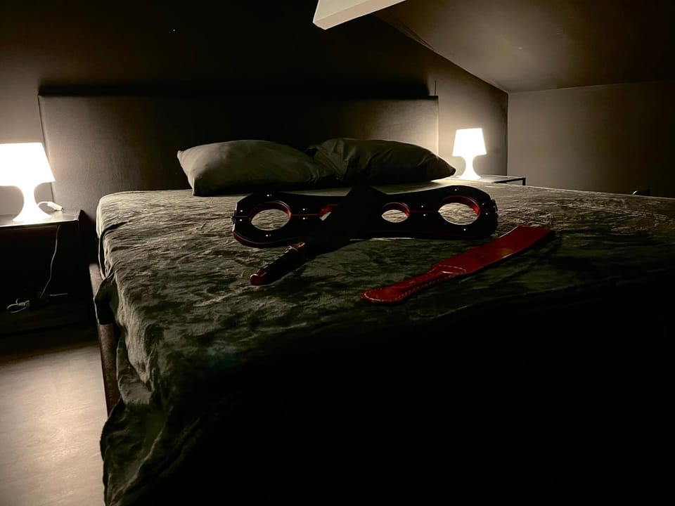 Amour d'une Nuit, LoveRoom Villa in Île-de-France
