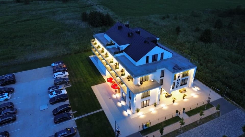 Property building, Bird's eye view, View (from property/room)