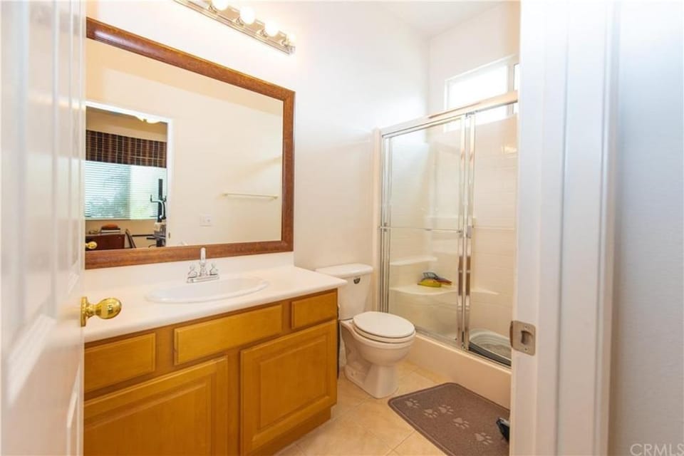 Private-room-Private-entrance-spectacular-city-landscape-views-from-room Vacation rental in Rancho Cucamonga