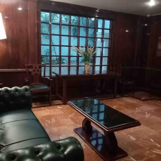 Apartamento Empresarial La Carolina zona comercial Apartment in Quito