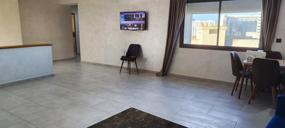 Communal lounge/ TV room, TV and multimedia, Living room