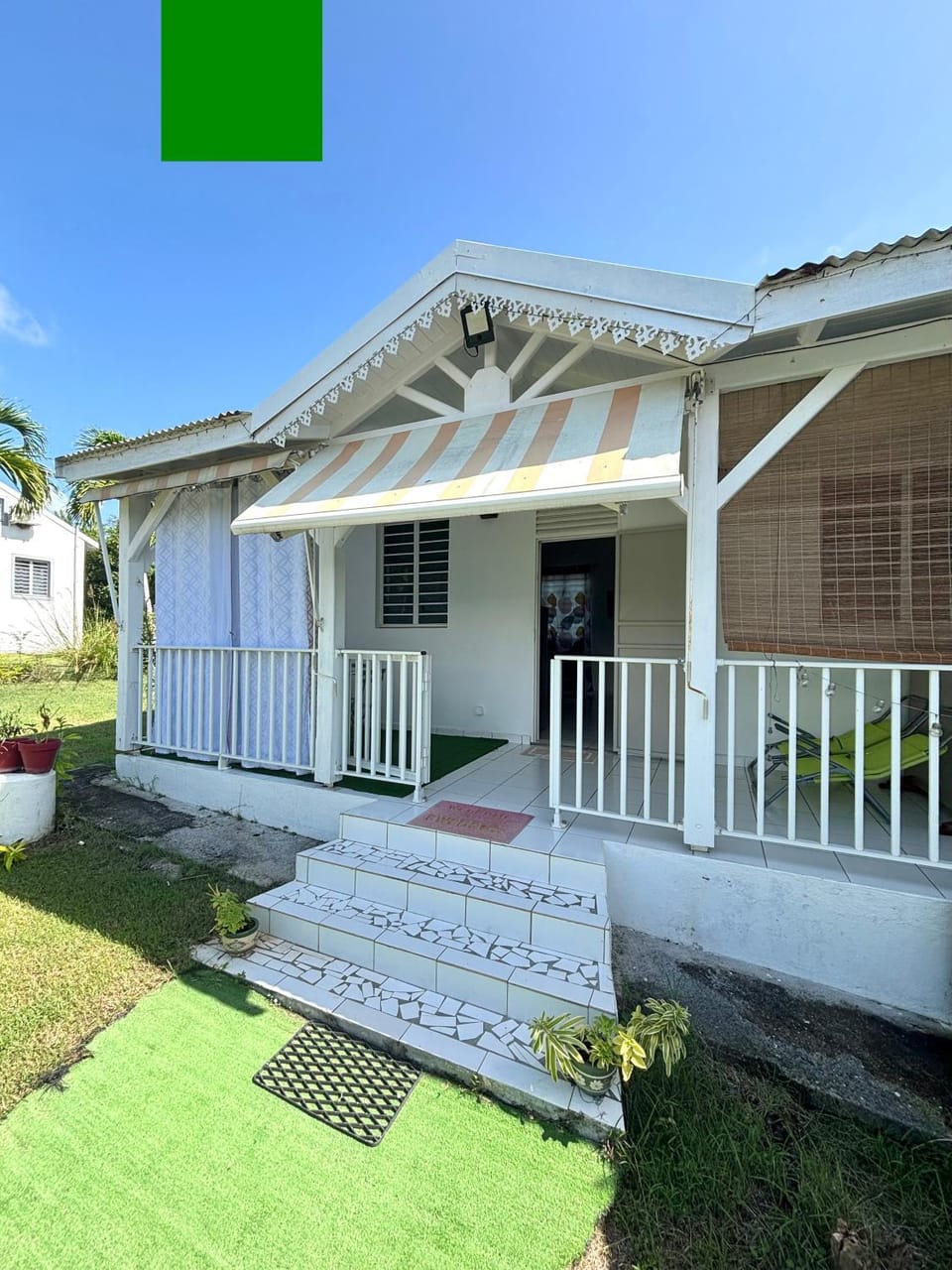Property building, Day, Garden