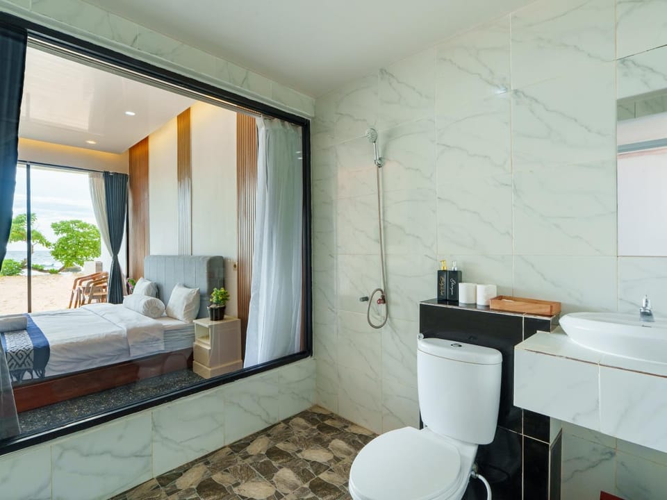 Shower, Bathroom, View (from property/room)