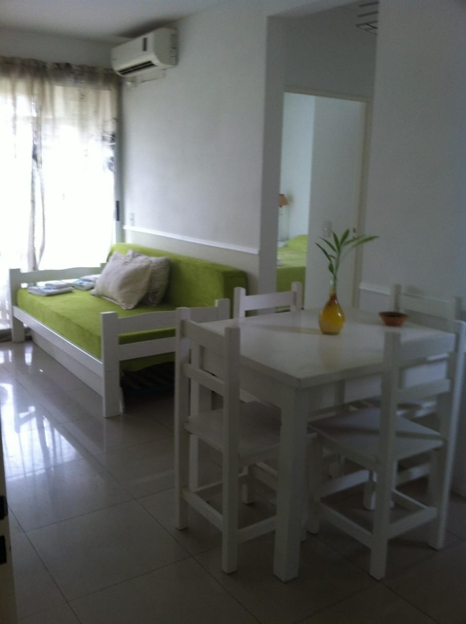 Decorative detail, Dining area