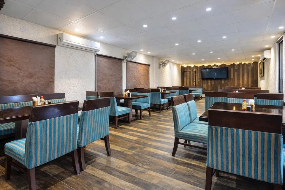 Hotel Clark Height Hotel in New Delhi