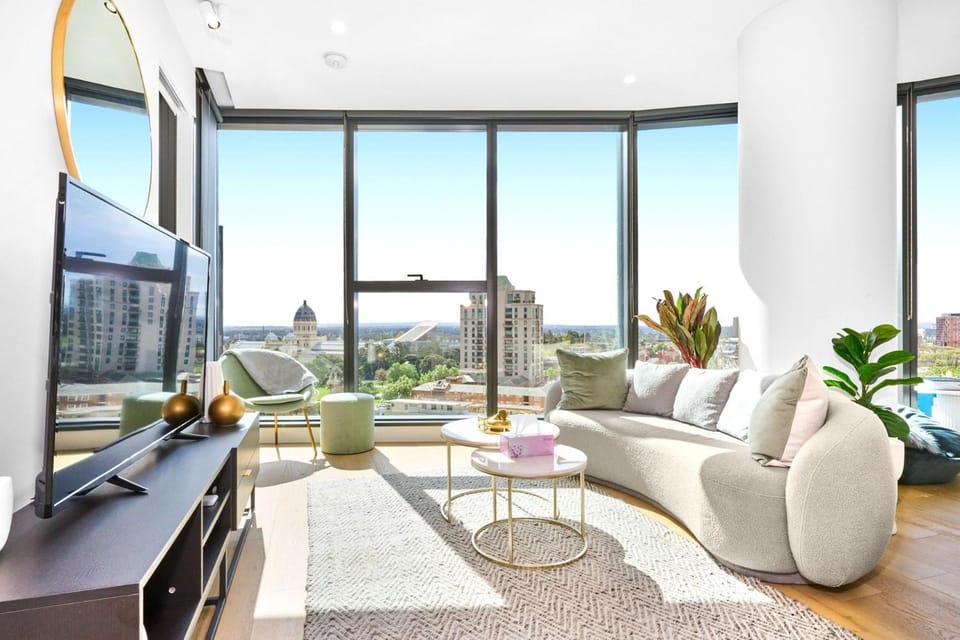 TV and multimedia, View (from property/room), Balcony/Terrace, Living room, Seating area, Evening entertainment