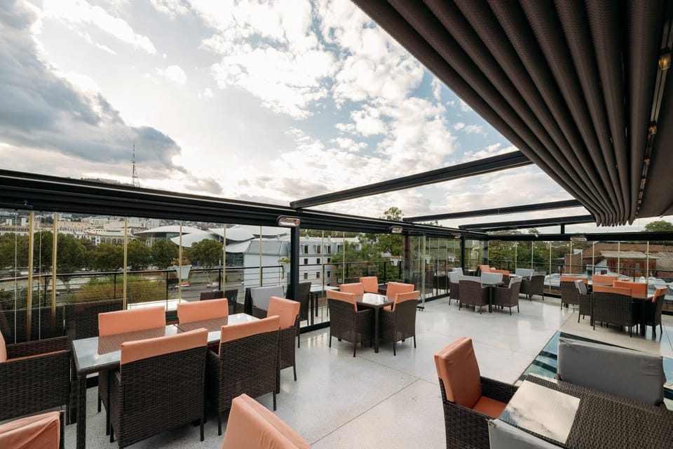 View (from property/room), Balcony/Terrace