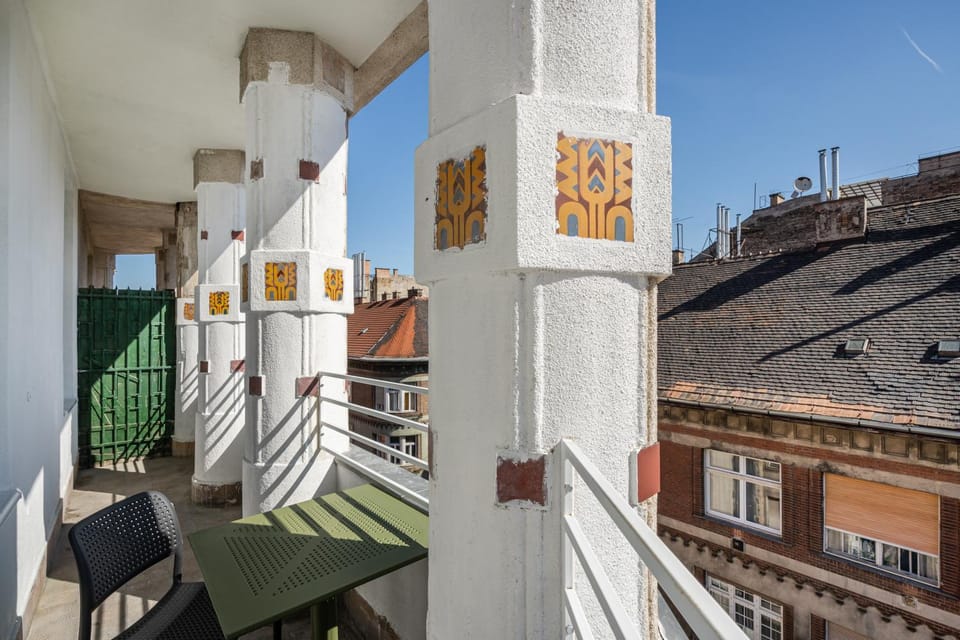 Property building, Patio, Day, View (from property/room), Balcony/Terrace