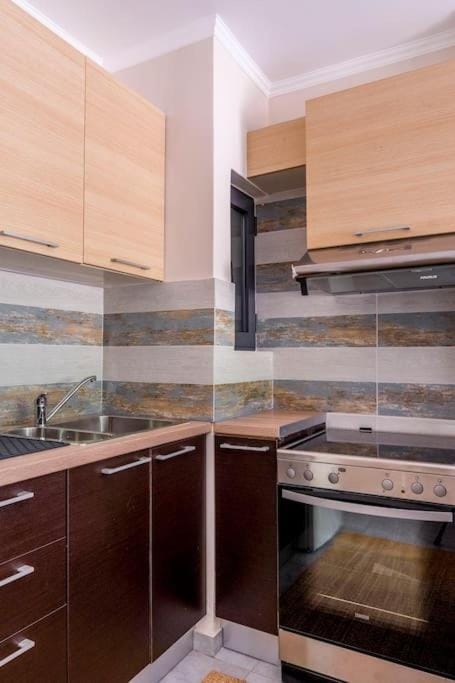 Kitchen or kitchenette, pet friendly