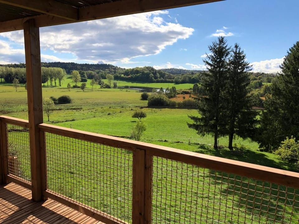 Natural landscape, Balcony/Terrace, Garden view