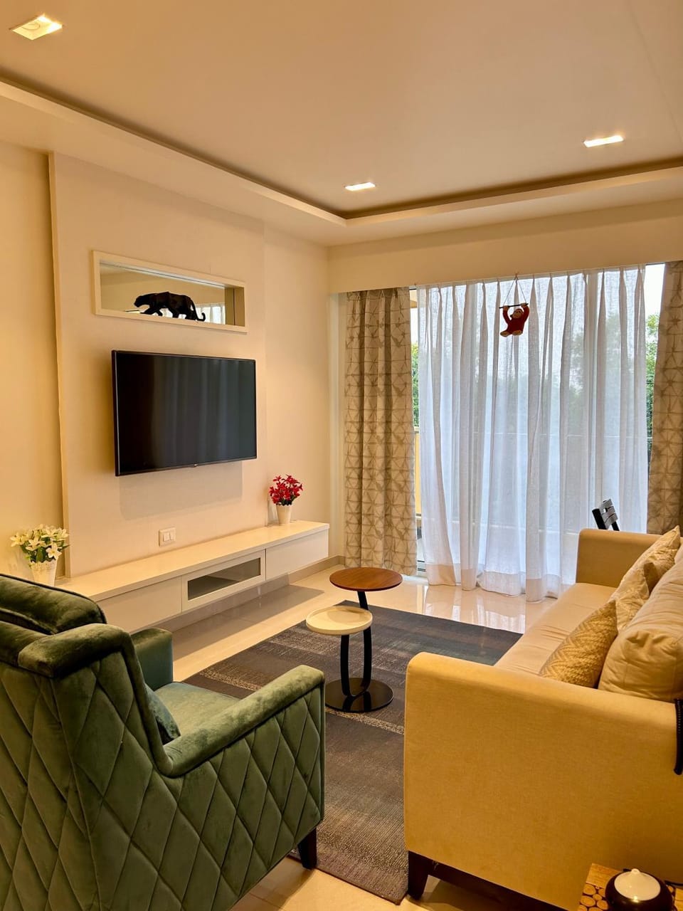 TV and multimedia, Living room, Photo of the whole room, Seating area