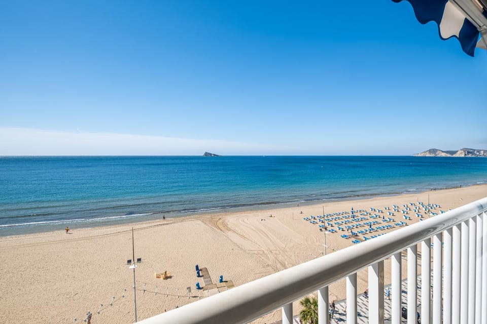 Nearby landmark, Day, Natural landscape, View (from property/room), Balcony/Terrace, Beach, Sea view