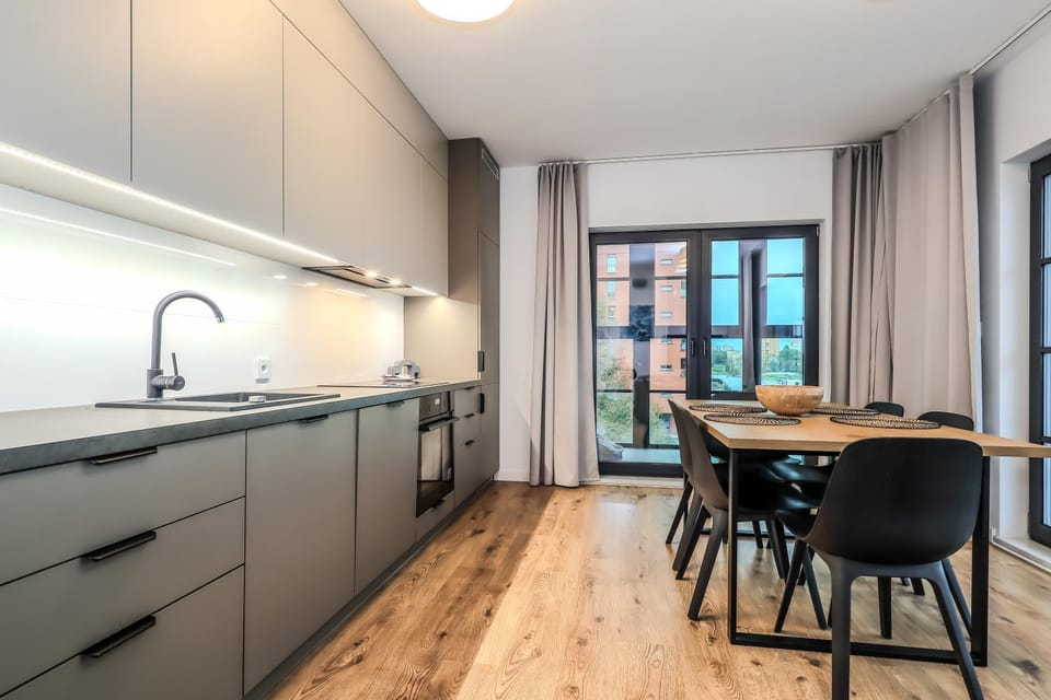 Platinium Dwie Motławy River View Apartment in Gdansk