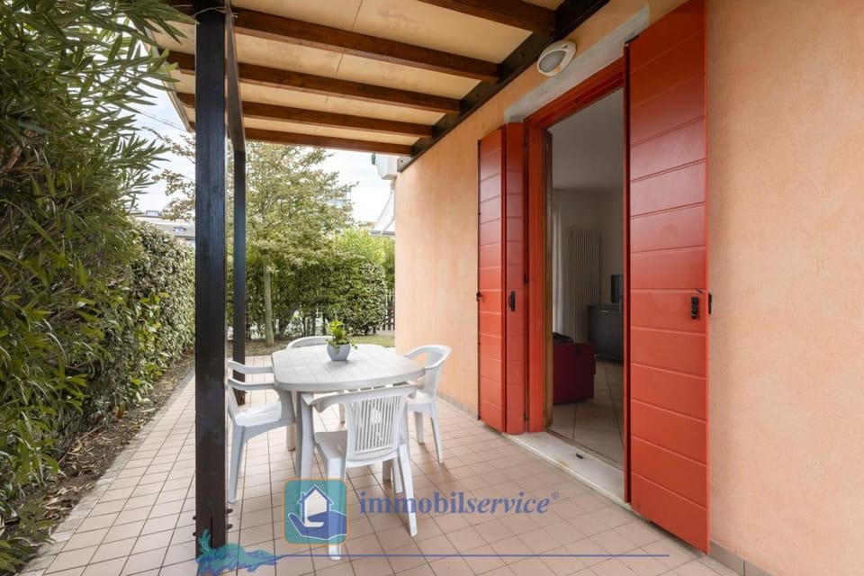 Patio, Balcony/Terrace