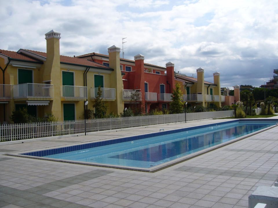 Property building, Pool view, Swimming pool