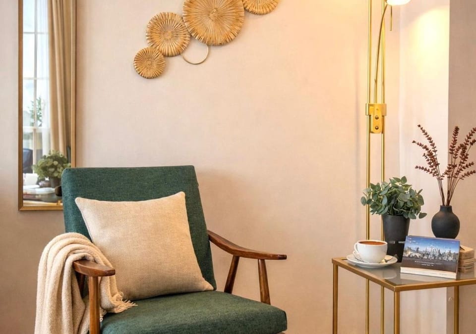 Spacious & Elegant 3-Bedroom Apartment-Comfort in Old Town Bratislava Apartment in Bratislava