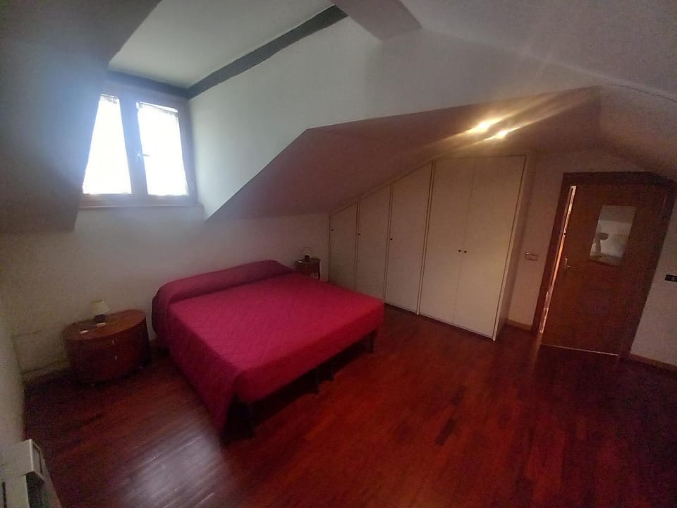 I Tre Re Via Toledo Apartment in Naples