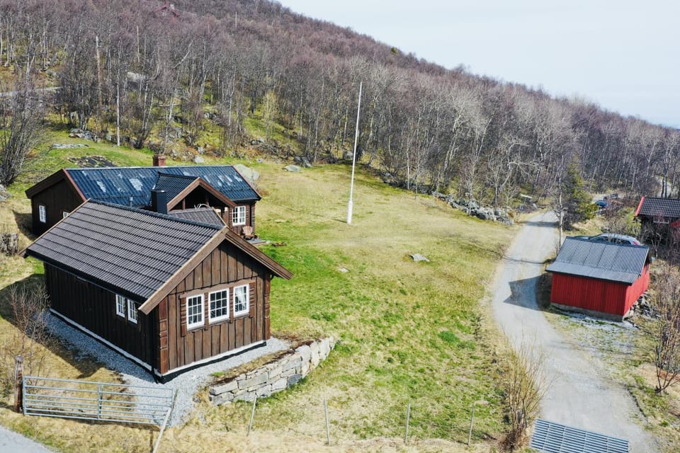 Property building, Natural landscape, Bird's eye view
