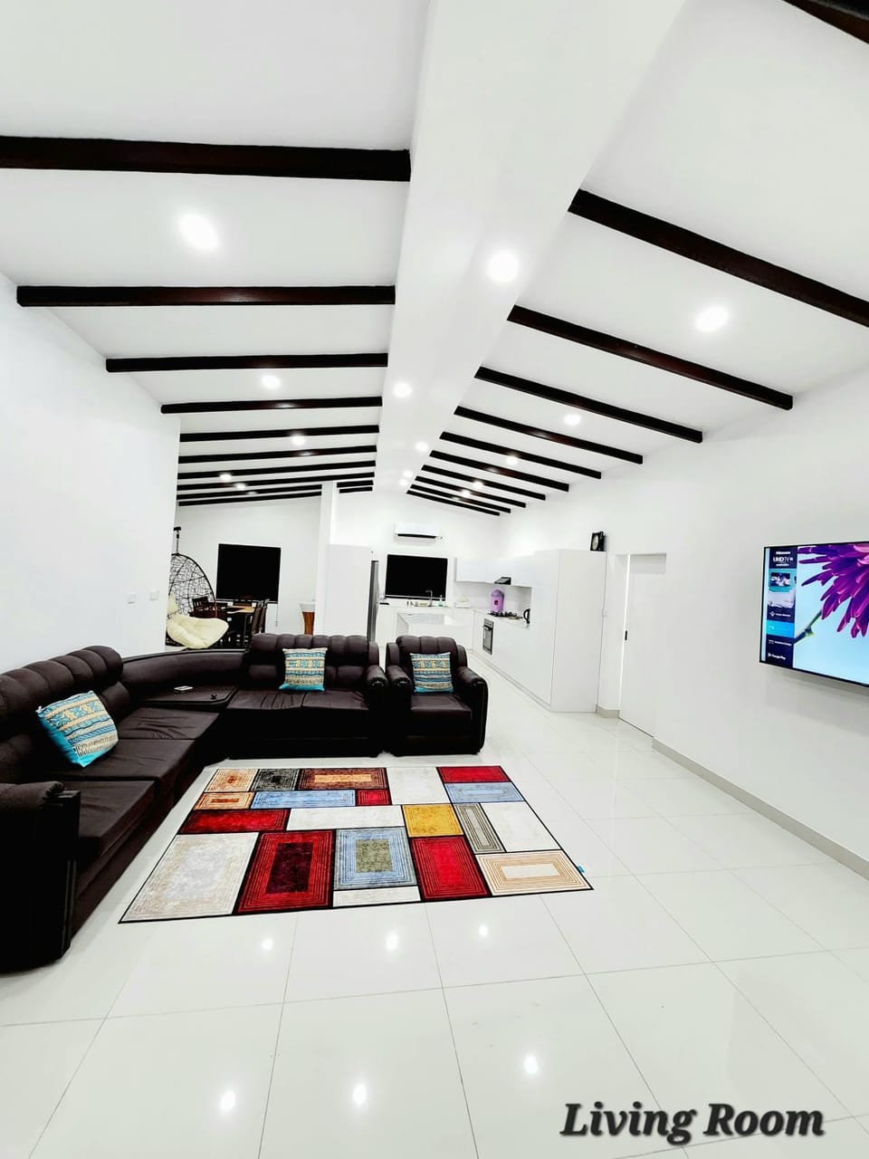 Mstys Coastal Escape Apartment in Baravi