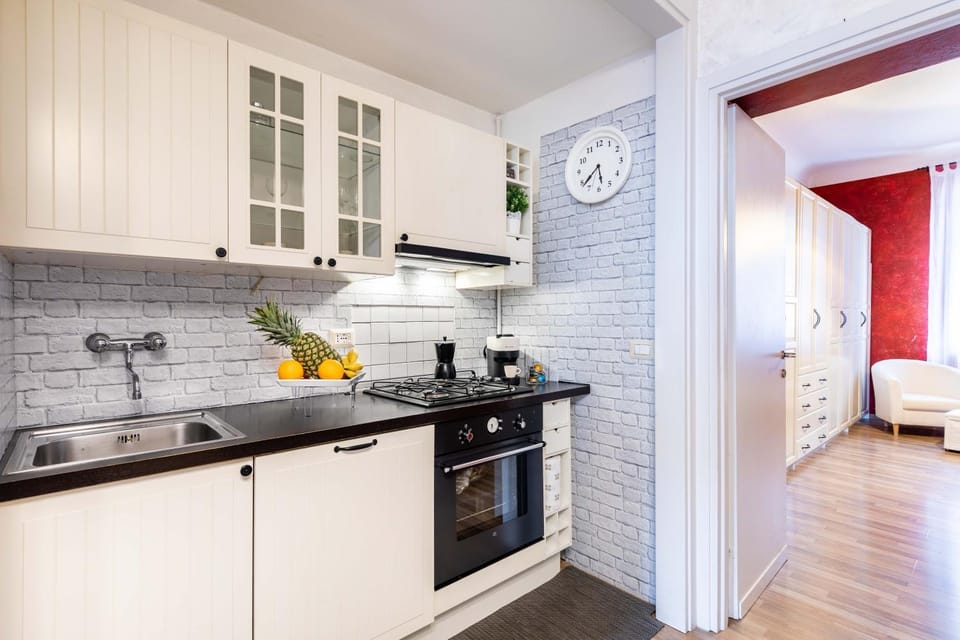 Kitchen or kitchenette, dishwasher, pet friendly, stove