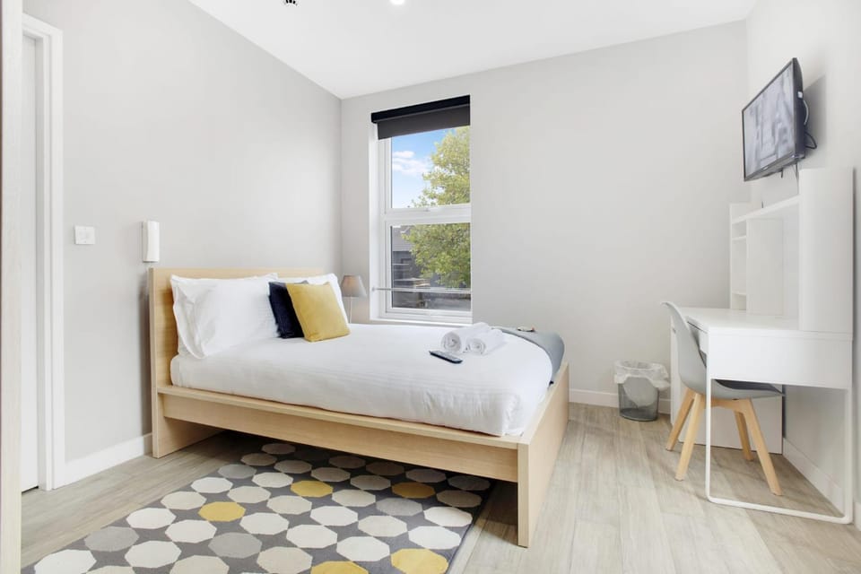 Bed, Bedroom