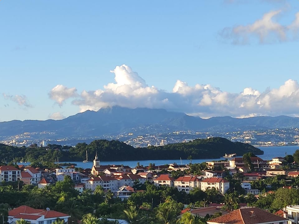 Natural landscape, Mountain view, Sea view
