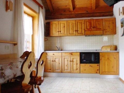 BIKE SKI APARTAMENTS SAROCH Apartment in Canton of Grisons