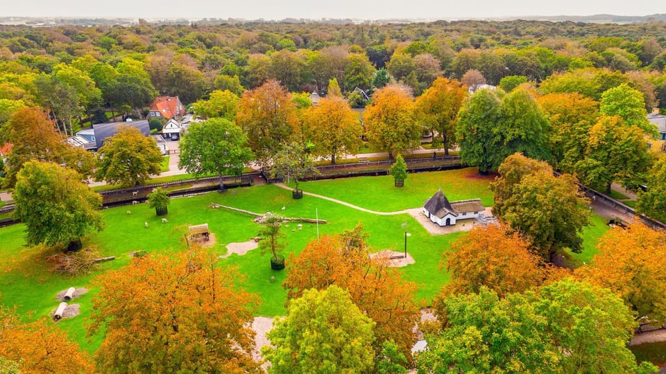 Nearby landmark, Bird's eye view