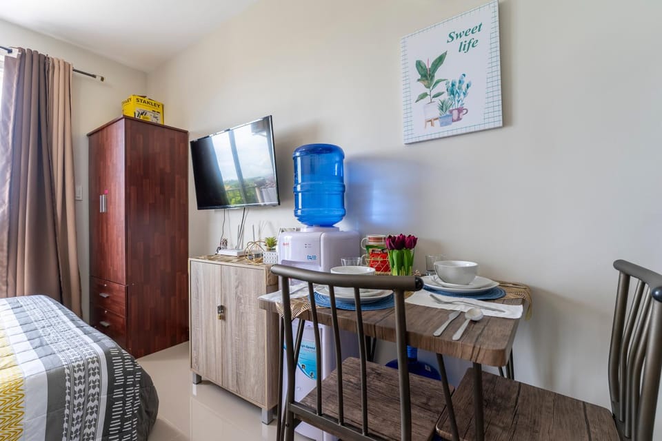 TV and multimedia, Dining area, hair dresser