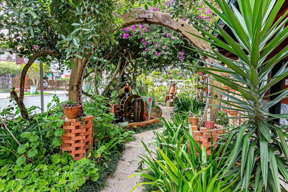 Garden, Garden view