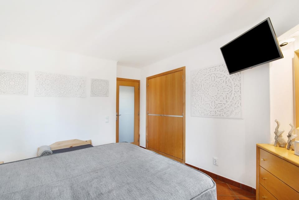 Living room, Bedroom