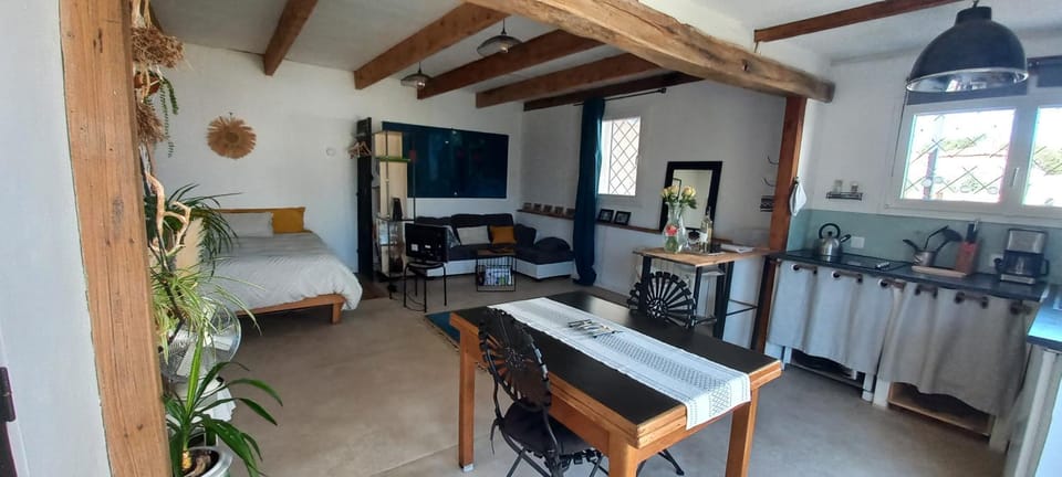 Les Jasmins Apartment in Roquebrune-sur-Argens