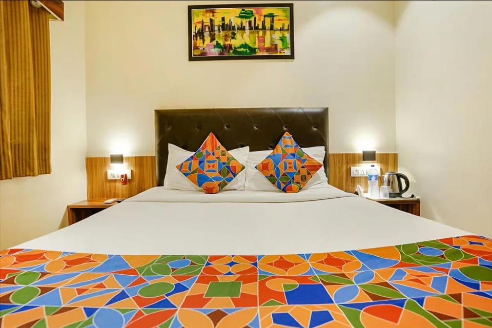 Deluxe Residency Nr- Mumbai International Airport Hotel in Mumbai