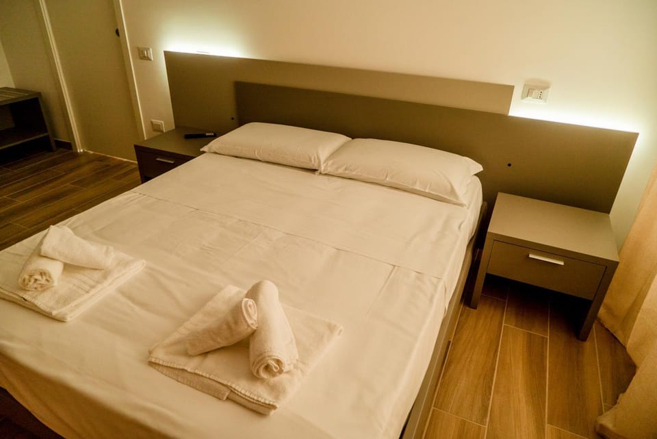 Salerno Central Rooms Apartment in Salerno