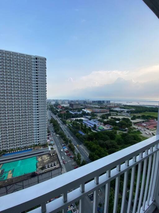 Breeze Residences 26th floor House in Pasay