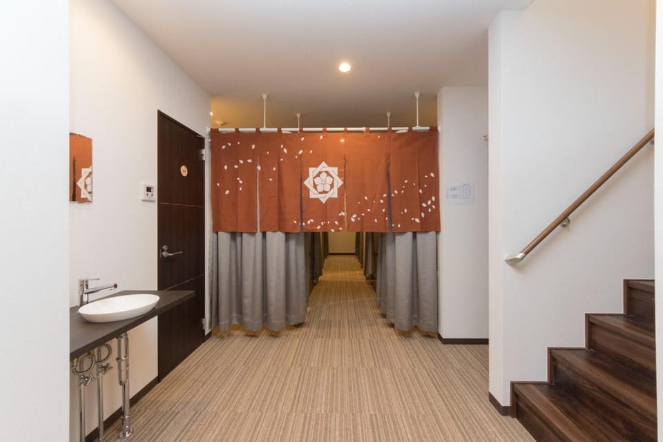 Ryoma Ikebukuro male only -Guest House - Vacation STAY 14547v Bed and Breakfast in Japan