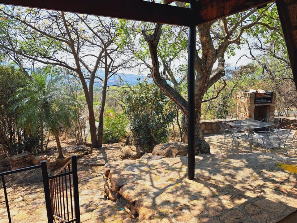 Amani Bush Escape Nature lodge in North West, South Africa