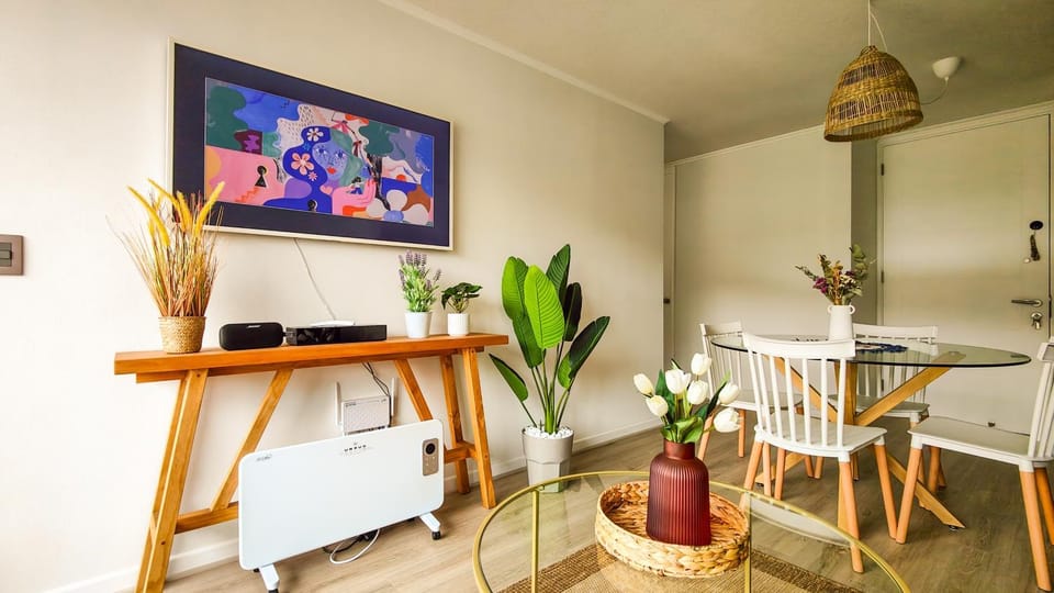 TV and multimedia, Living room, Dining area