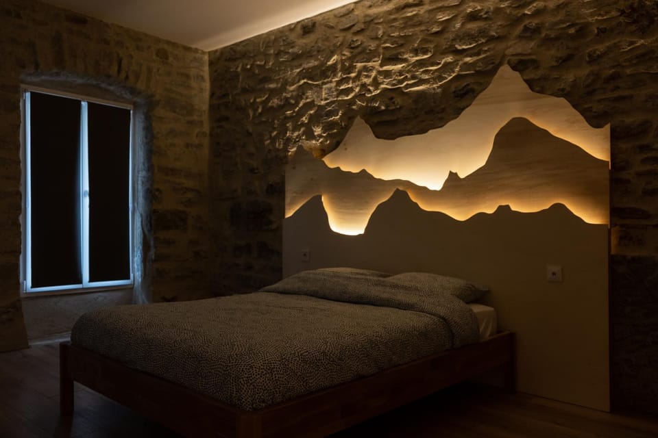 1 Appartement OU Chambres privées en centre ville Choisissez UNE option Apartment in Haute-Savoie