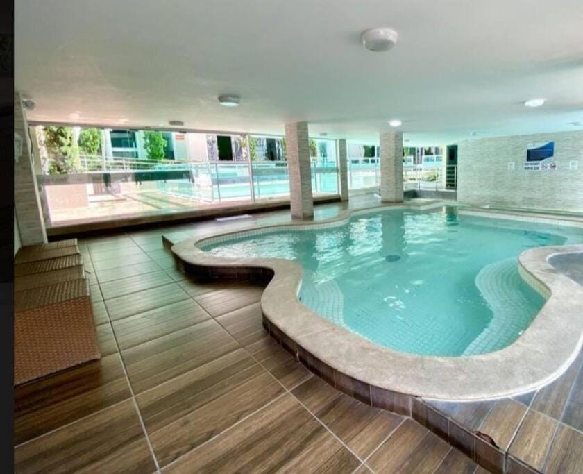 Apartamentos com piscinas na praia de Bombas Apartment in Porto Belo