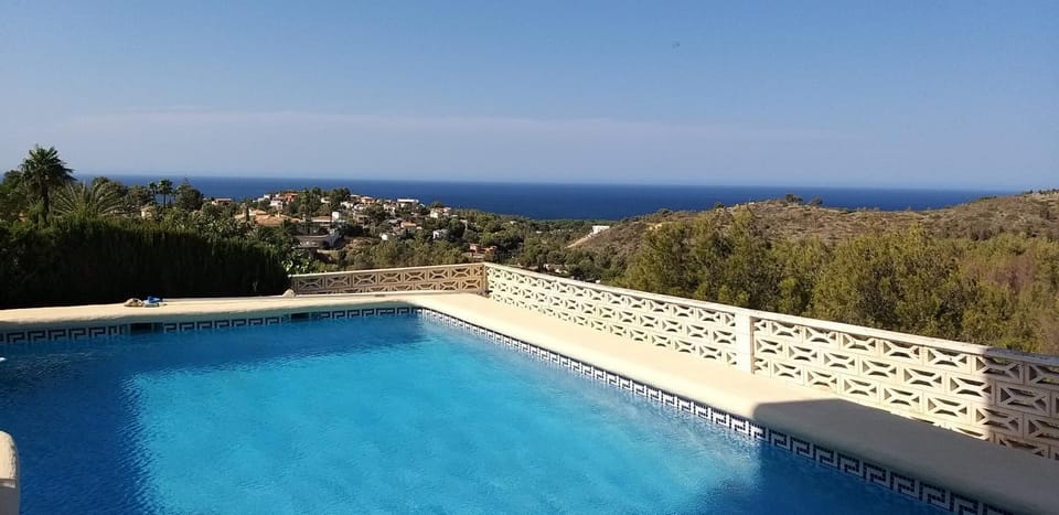 Day, Natural landscape, Pool view, Sea view, Swimming pool