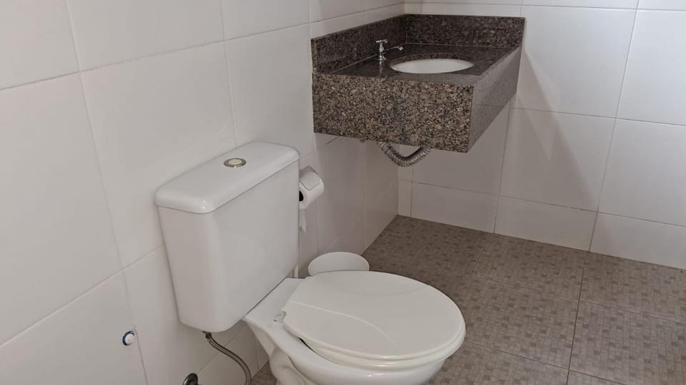 Casa Guacuri - Casa de temporada e eventos - apartamentos com suítes - Piscinas e Amplo Estacionamento Nature lodge in Itupeva