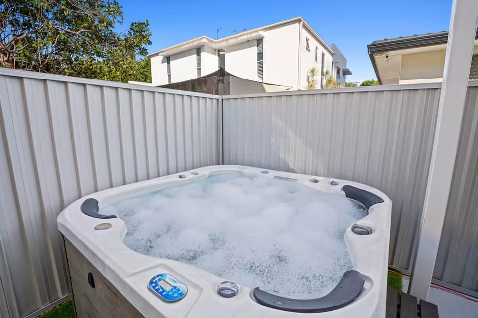 Hot Tub