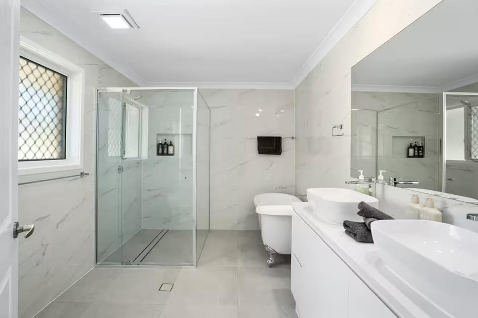 Shower, Bathroom