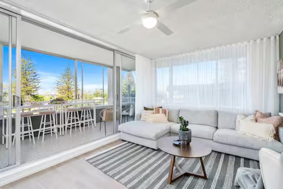 Balcony/Terrace, Living room