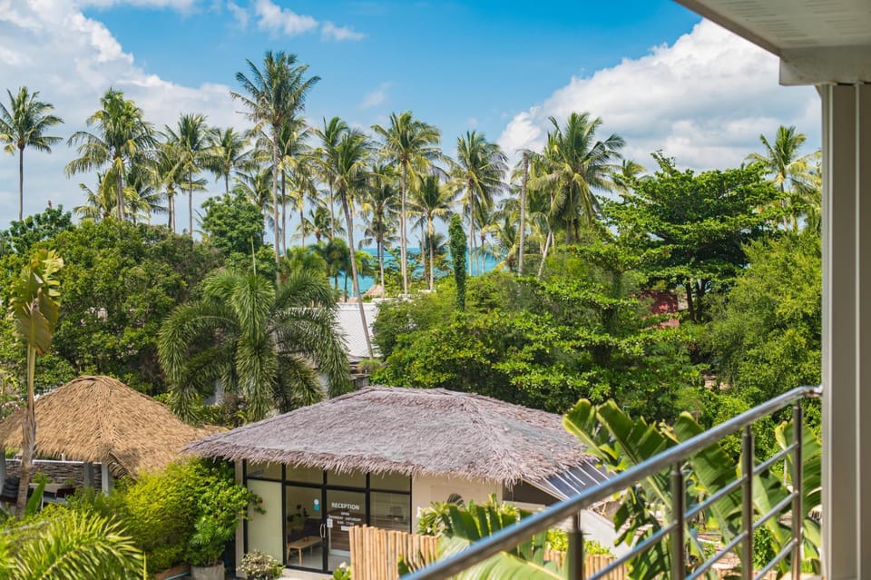 Natural landscape, View (from property/room), Balcony/Terrace