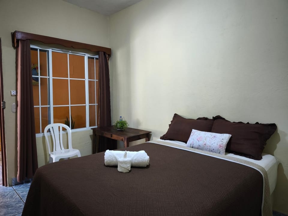 Bathroom, Bedroom, towels, air conditioner