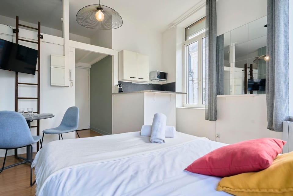 Lille Saint Maurice - Nice and functional studio Apartment in Lille