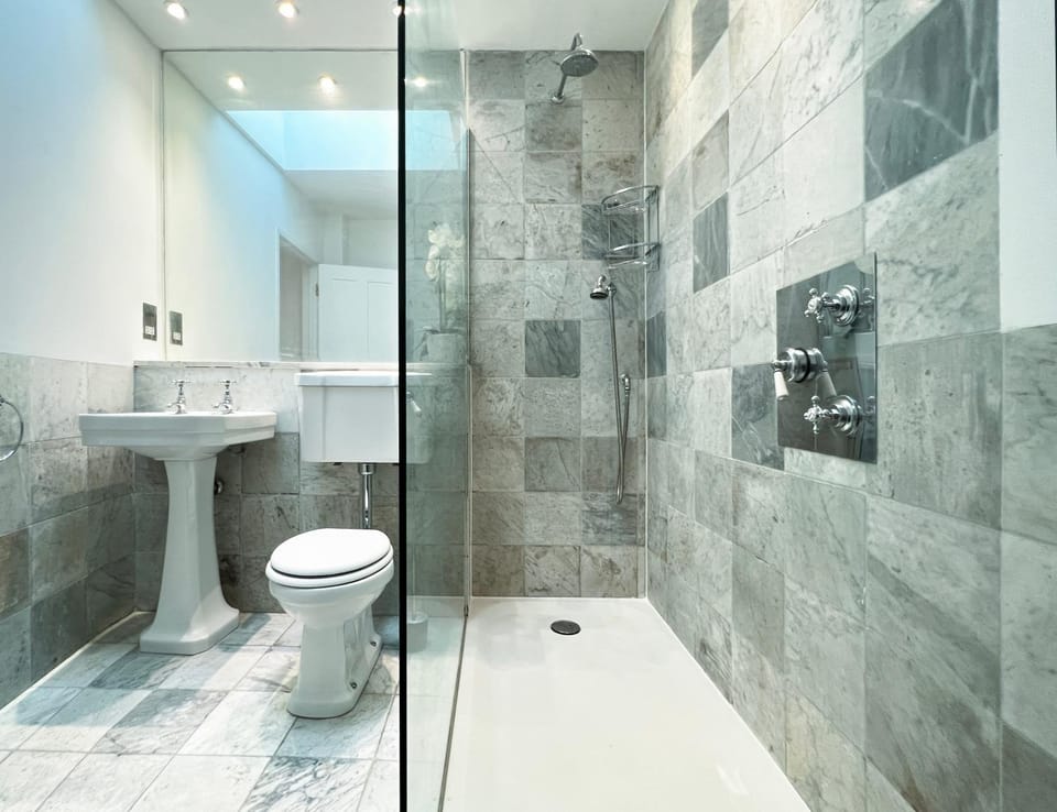 Shower, Toilet, Bathroom