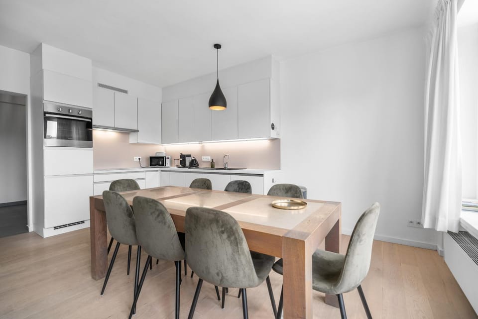 Kitchen or kitchenette, Dining area, pet friendly, stove